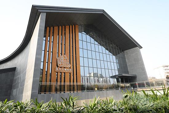 江西省委副書(shū)記、省長(zhǎng)易煉紅考察福壽溝博物館項(xiàng)目